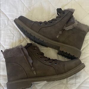Brown Rugged Lace-Up Boots with Side Zipper